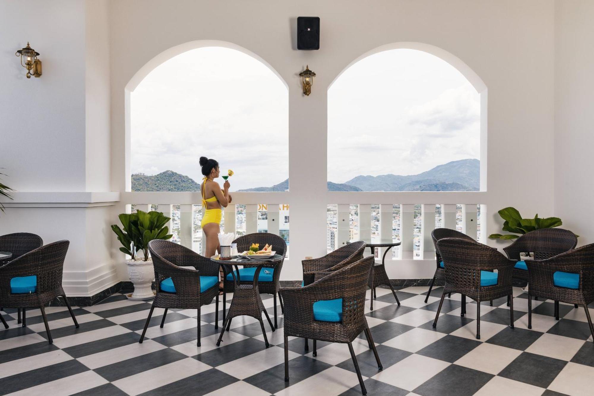 Daphovina Hotel Nha Trang Exteriér fotografie
