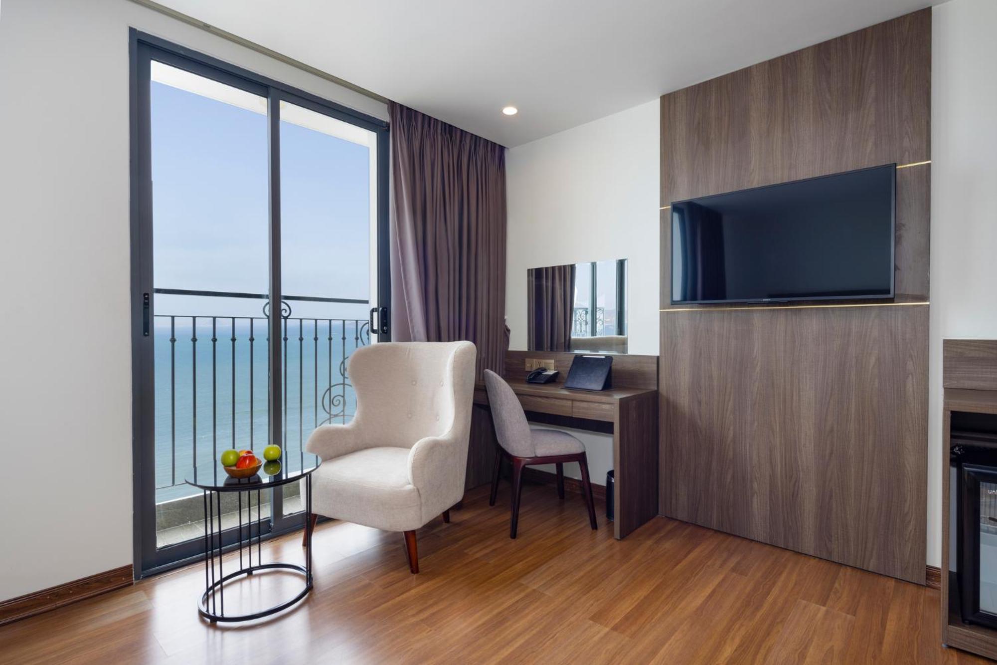 Daphovina Hotel Nha Trang Exteriér fotografie